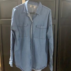 Old Navy Boyfriend Jean shirt large